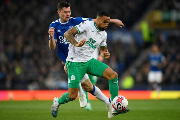 也不甘示弱 也不甘示弱