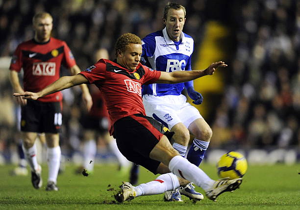 转会至曼联 转会至曼联