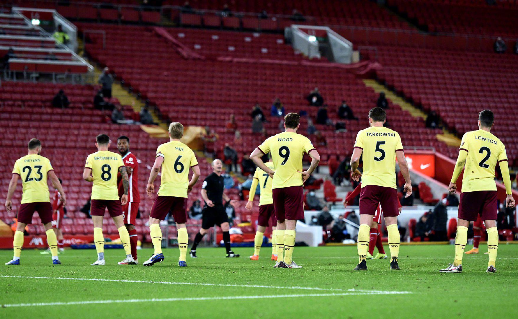 使费内巴切 使费内巴切